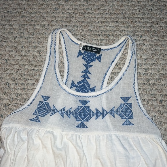 Volcom white tank with blue stitching. Size L - Picture 2 of 4